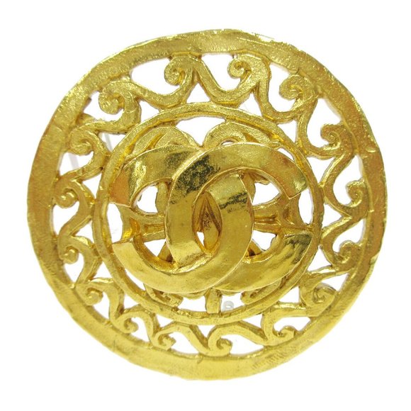 CHANEL CC Medallion Motif Brooch Pin Corsage Gold-plated 95A Authentic - Picture 1 of 8